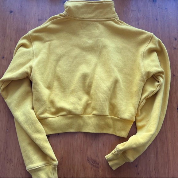 Aritzia TNA crop 1/4 zip sweater - Picture 4 of 4